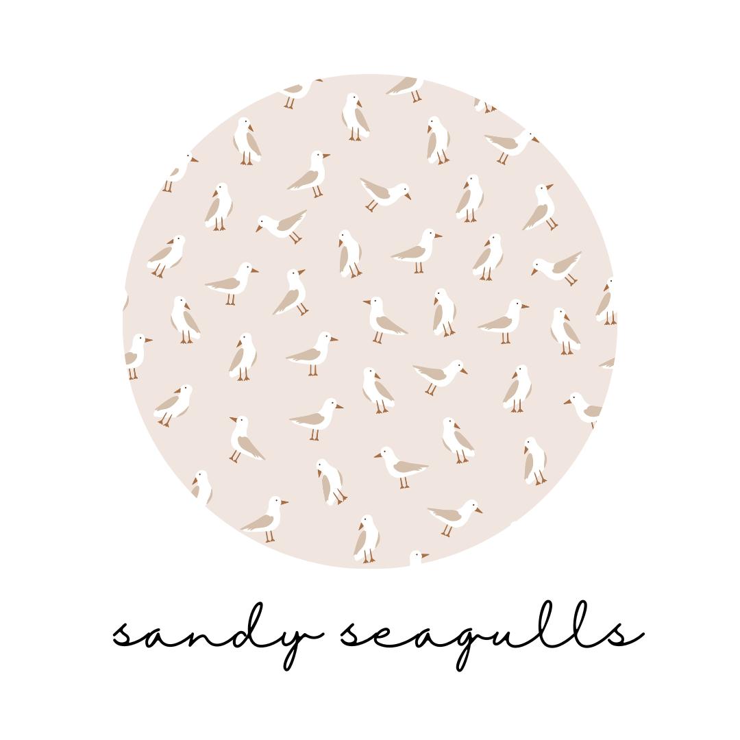 Organic Lounge Set in Sandy Seagulls