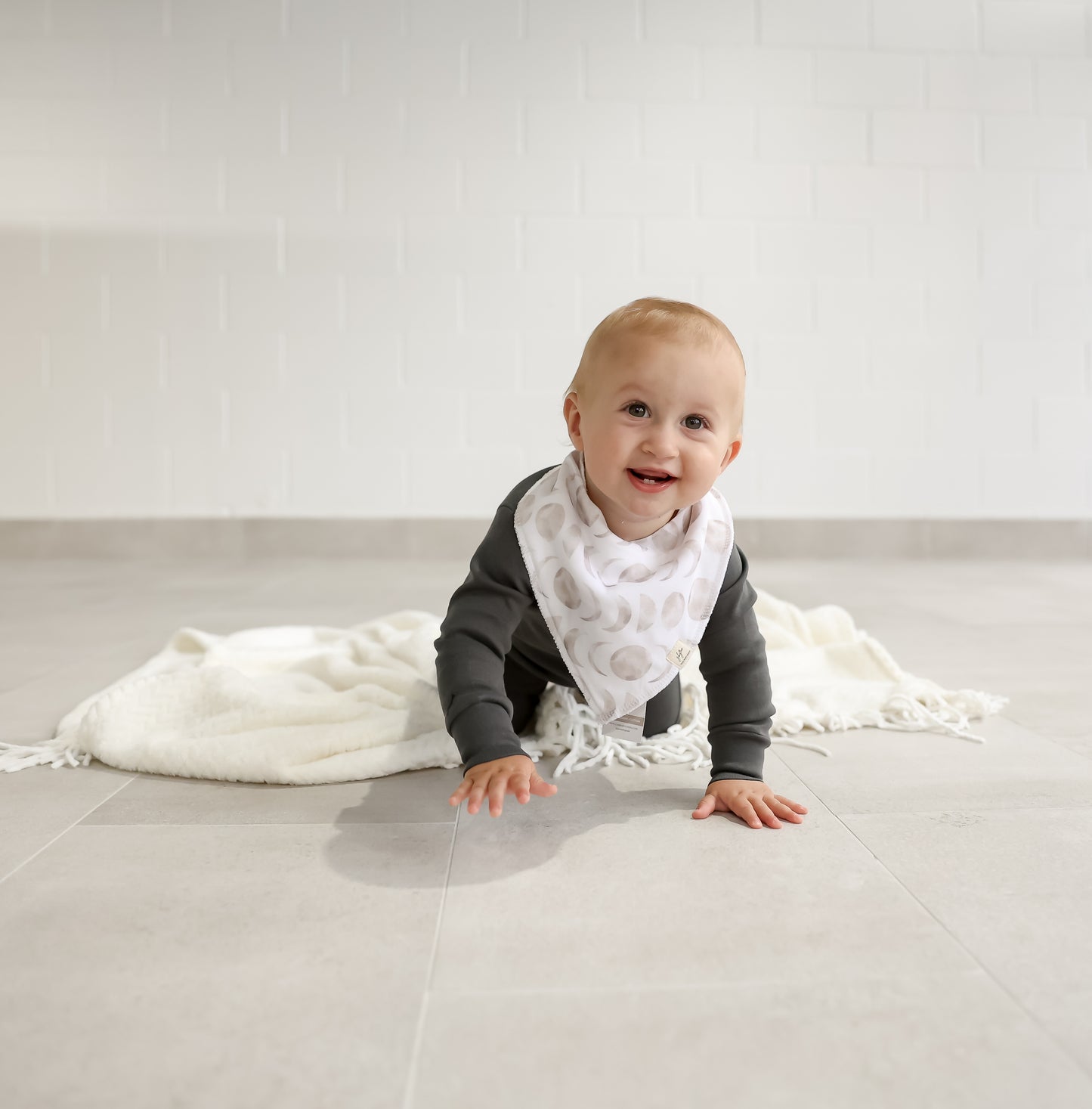 Organic Bandana Bib in Luna