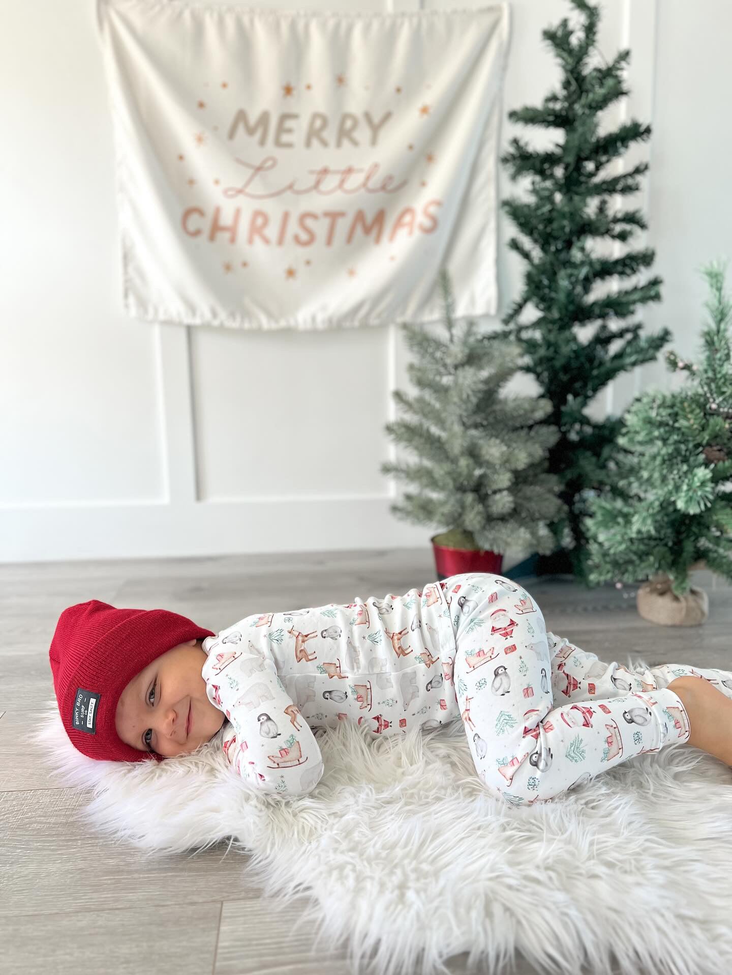 Organic Snug Fit PJ Set in North Pole